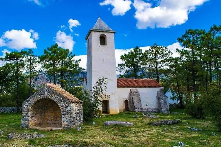 Apartment In Starigrad Paklenica, Only 200 M From The Sea